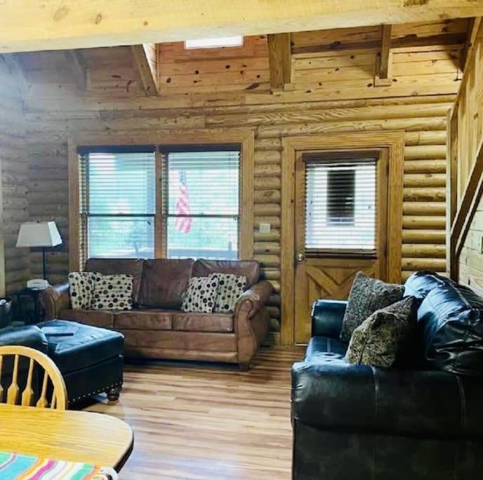 Rustic Black Bear Cabin Pigeon Forge Kültér fotó