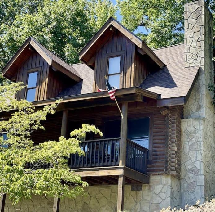 Rustic Black Bear Cabin Pigeon Forge Kültér fotó
